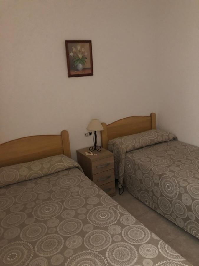 Apartamentos Parada オロペサ・デル・マール エクステリア 写真