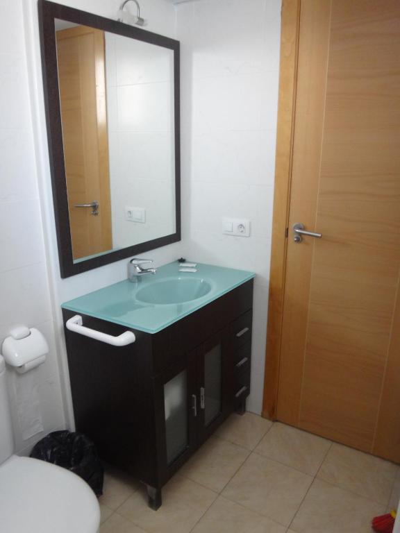 Apartamentos Parada オロペサ・デル・マール 部屋 写真